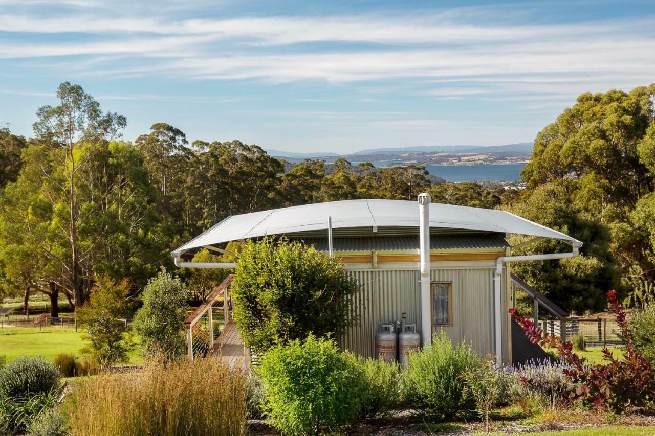 Hobart Hideaway Pods