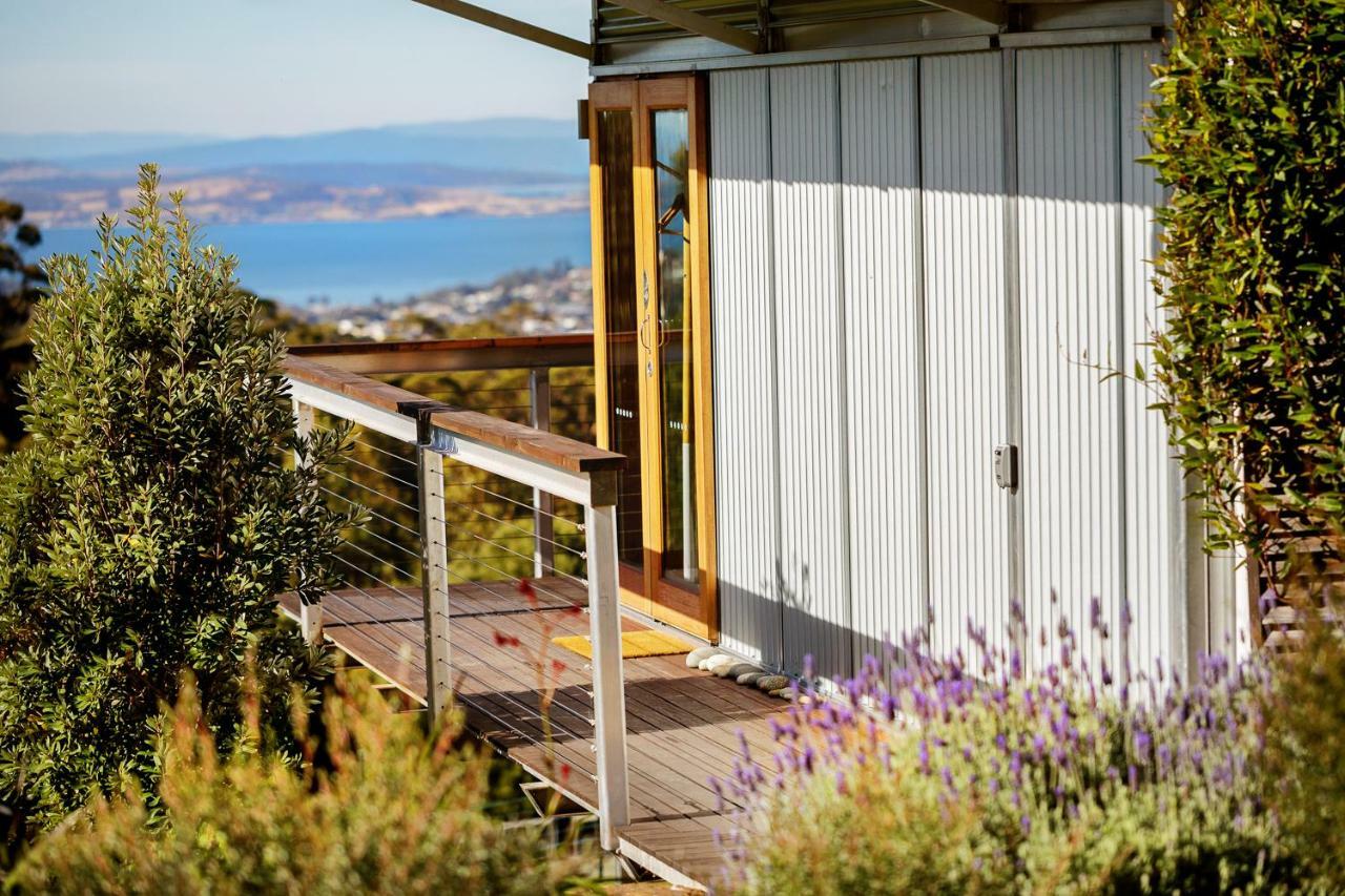 Hobart Hideaway Pods Bed & Breakfast Kingston